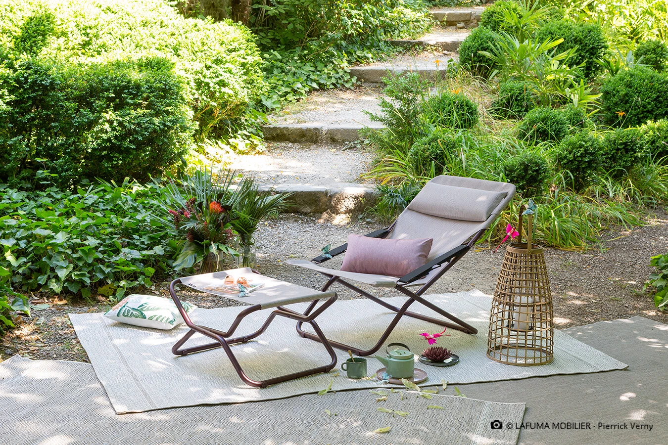 Grosses soldes 👍 Lafuma Mobilier Next Repose-pieds Batyline Duo, bleu 👏 3 Grosses soldes 👍 Lafuma Mobilier Next Repose-pieds Batyline Duo, bleu 👏 – Image 3