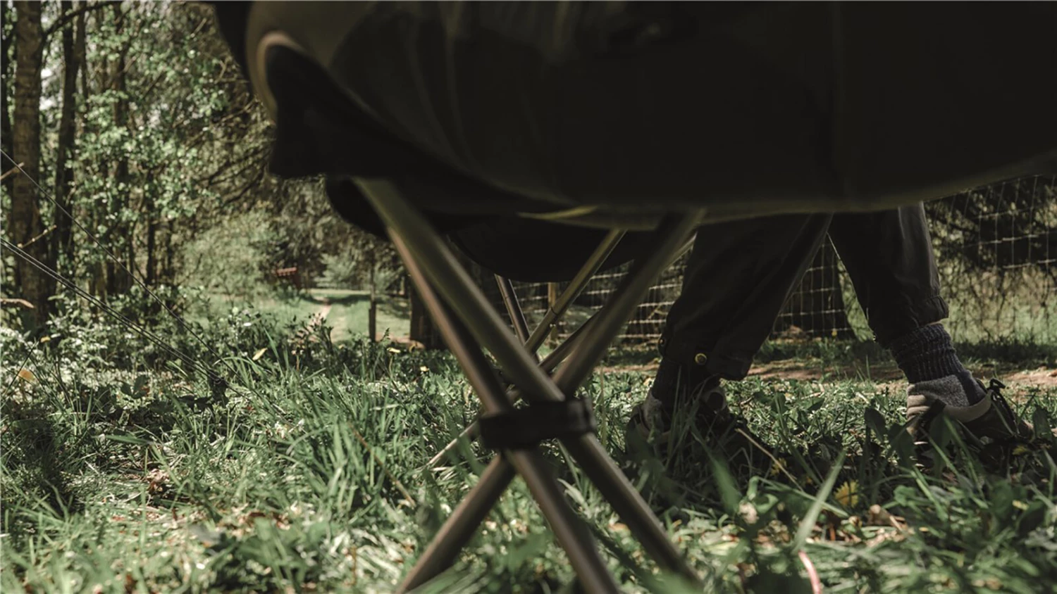 Meilleur prix 👏 Robens Searcher Tabouret, noir 🥰 4 Meilleur prix 👏 Robens Searcher Tabouret, noir 🥰 – Image 4