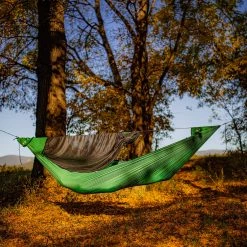 Budget ✔️ Ticket to the Moon Pro Hamac avec moustiquaire zippée et ridgeline UHMPE, vert 🛒 10 Budget ✔️ Ticket to the Moon Pro Hamac avec moustiquaire zippée et ridgeline UHMPE, vert 🛒 -Meubles de camping Soldes ticket to the moon pro hammock incl zipable mosquito net and uhmpe ridgeline green 5